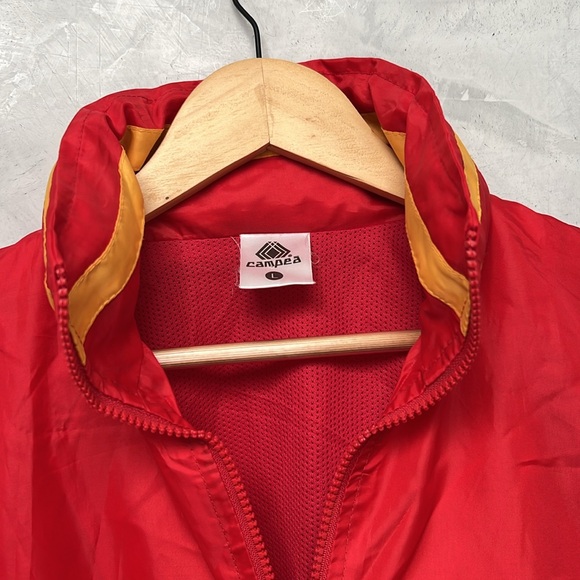 Men’s Vintage Campea Red Windbreaker Jacket, Zipper Front, Size L - Picture 2 of 7